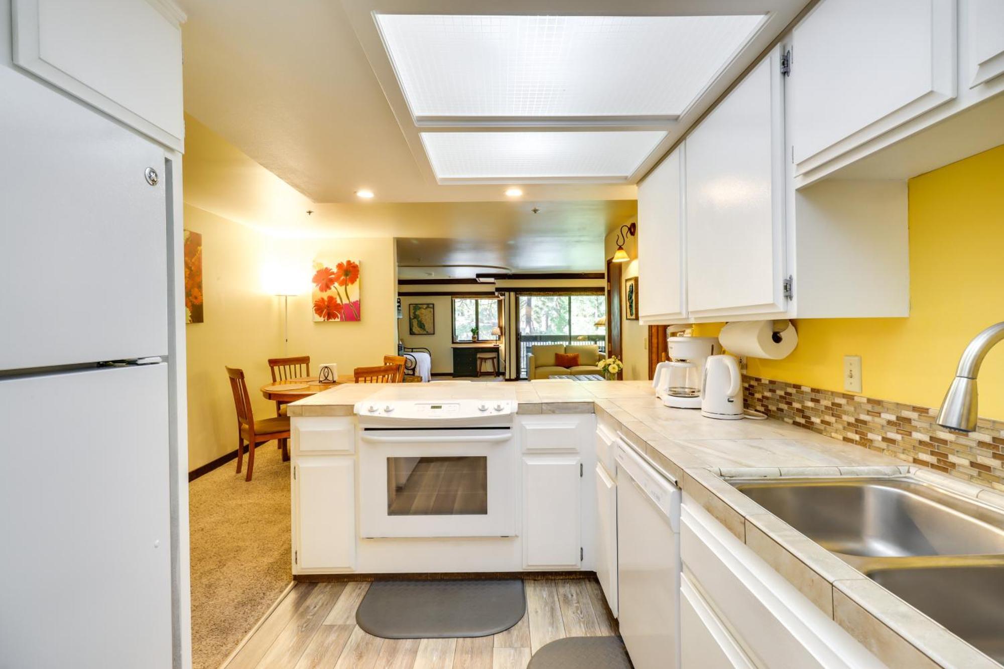 Incline Village Condo With Balcony 1 Mi To Trail! Zewnętrze zdjęcie